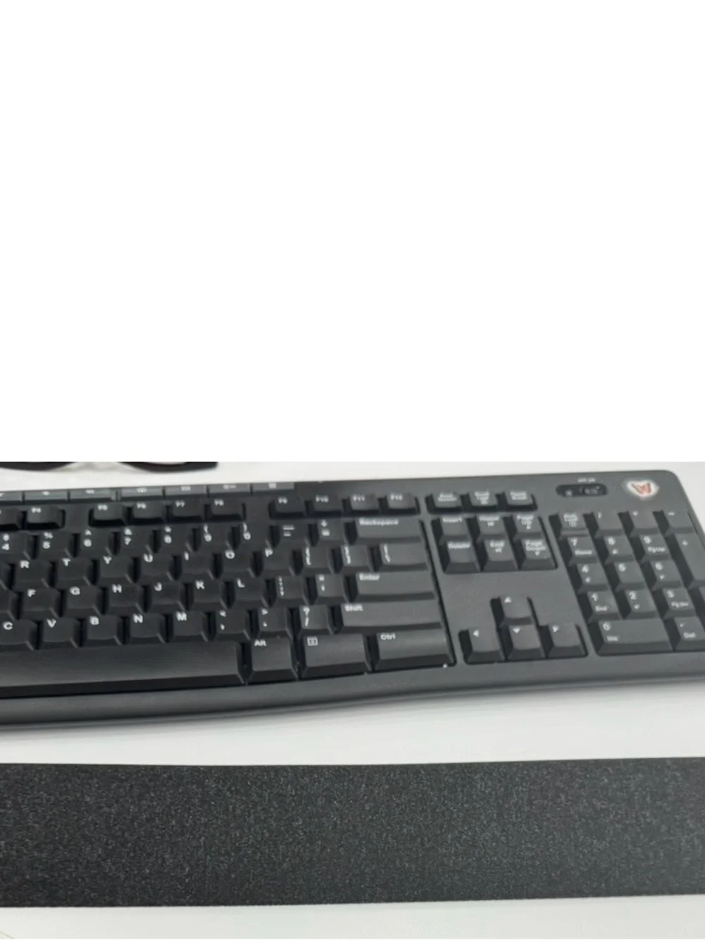 Keyboard hand rest